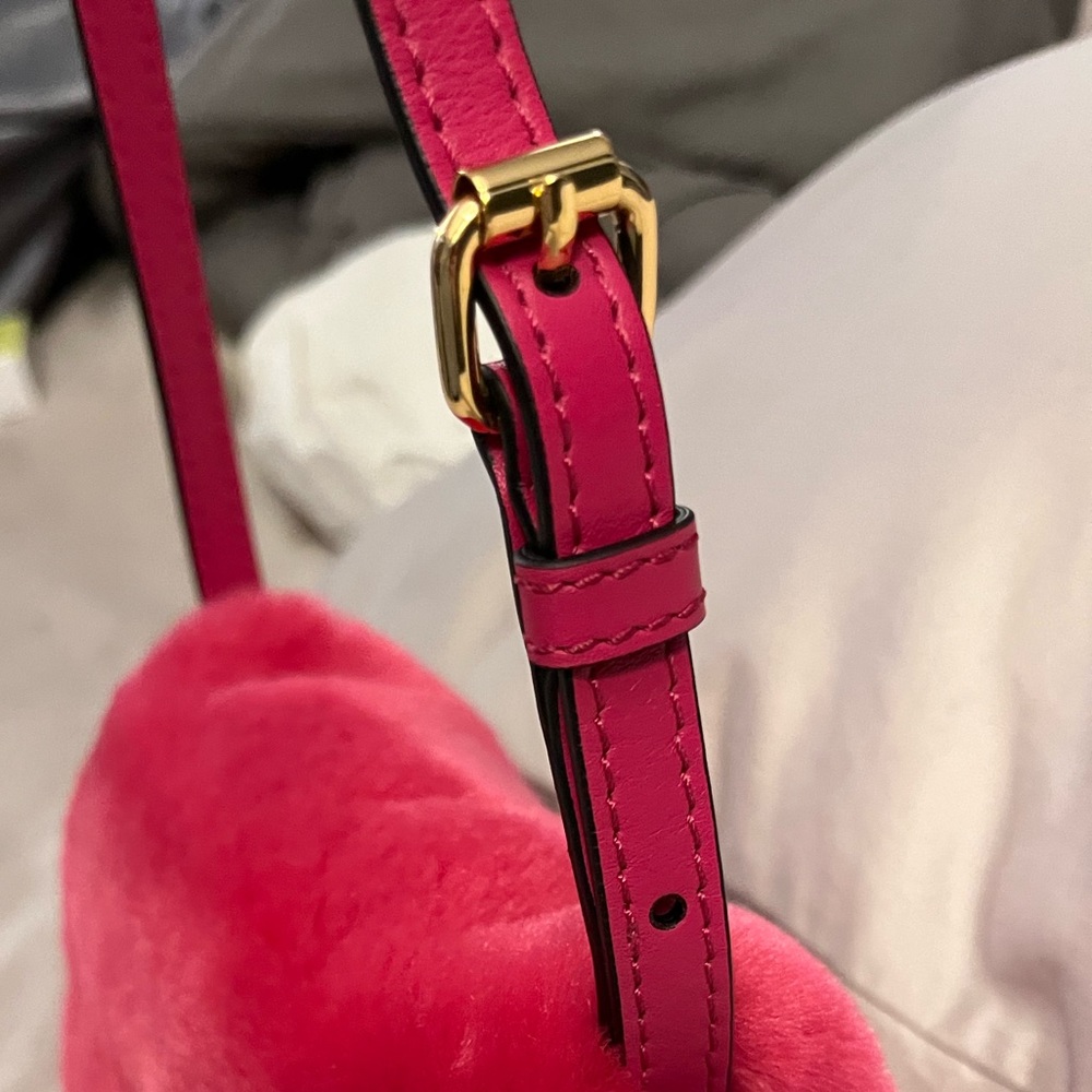 Moschino Couture hot Pink fuchsia faux fur mini crossbody bag SOLD - Picture 2 of 8